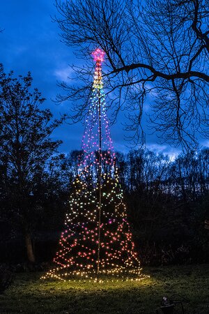 Boom met ster Multi LED Incl. 8 grondpennen H5m
