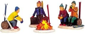 SKIERS' CAMP FIRE, SET OF 4, B/O (4.5V)