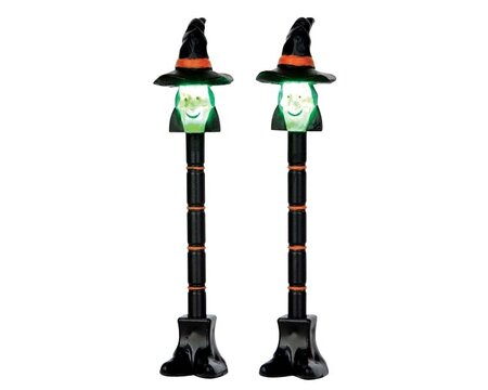 WITCH LAMP POST
