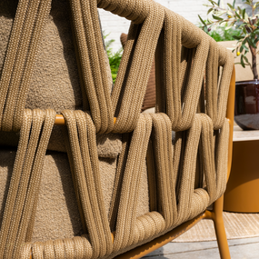 Low dining Biarritz Colorado 4 Seasons Outdoor