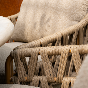 Low dining Biarritz Colorado 4 Seasons Outdoor