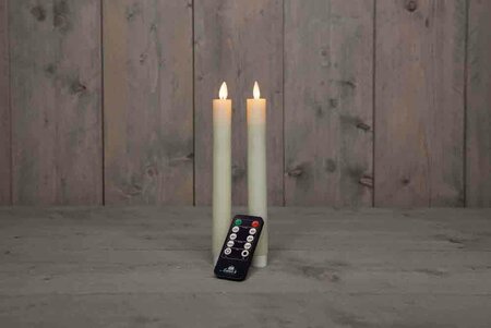 Wax dinerkaars met bewegende vlam H23cm ivoor 2st LED